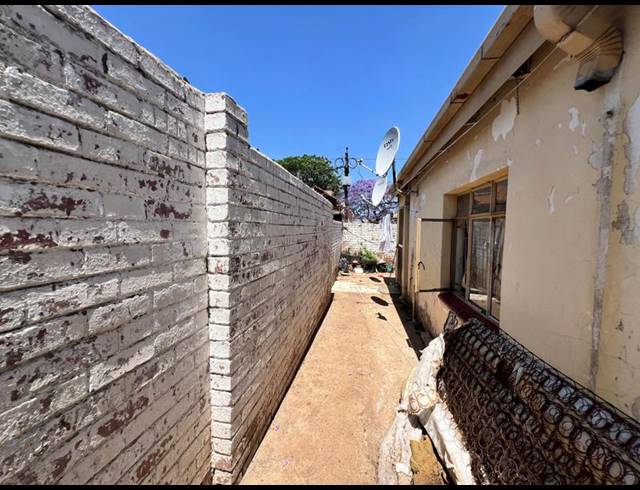 4 BEDROOM HOUSE FOR SALE IN LAUDIUM